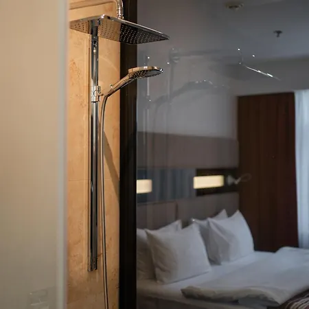11 Mirrors Design Kiev