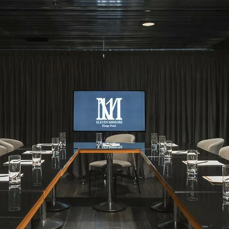 11 Mirrors Design Hotel